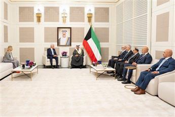 سمو ولي العهد يبحث مع «ليماك» مستجدات المشاريع الإنشائية والتنموية