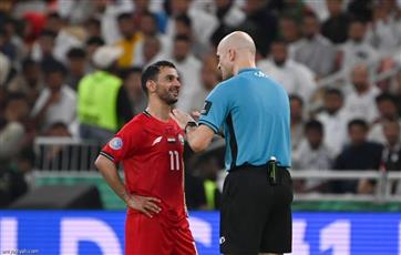 اليمن يحتج على التحكيم ويطالب بإبعاد مخادمة عن بقية مباريات خليجي 27