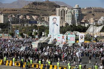 إعلام يمني: الحوثيون يسيطرون على منزل العليمي في مديرية المواسط بمحافظة تعز