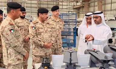 وفد «رئاسة الأركان» اطّلع على أحدث تقنيات «إيدج» الإماراتية